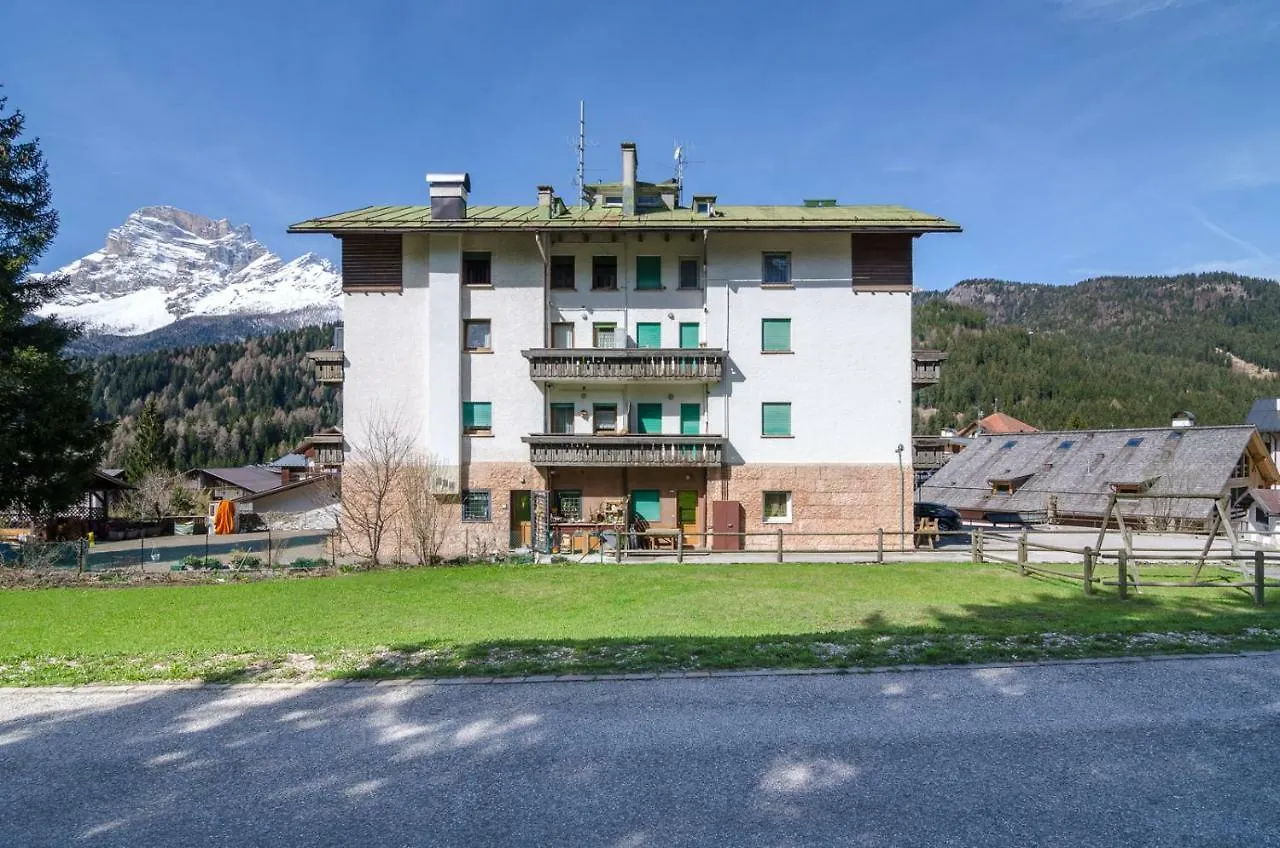Continental 102 - 4 Beds Apartment San Vito di Cadore Italy